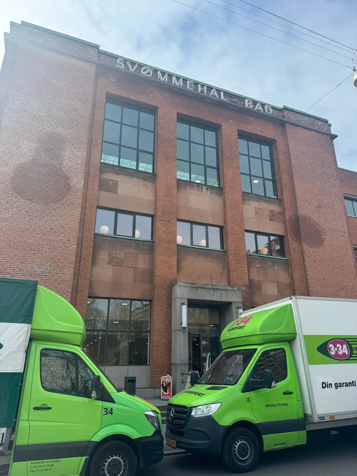 Flytning ved Frederiksberg svømmehal, udført af et pålideligt flyttefirma.
